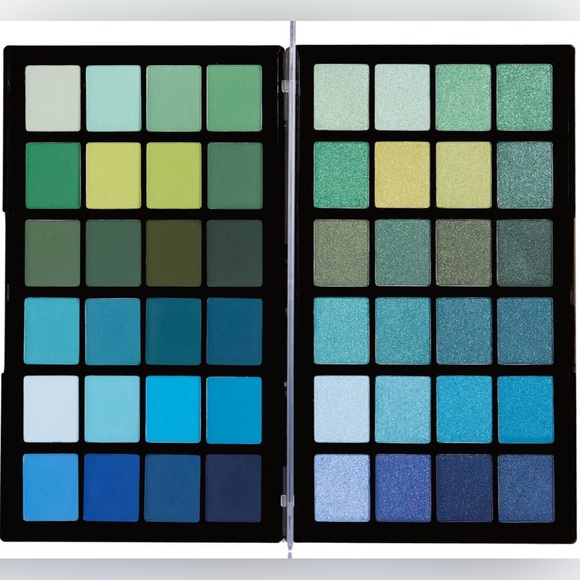 Makeup Revolution Colour Book Shadow Palette CB05 Green Blue Sealed in Box - Picture 3 of 5